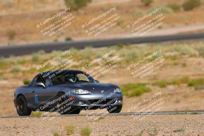 media/Jun-01-2025-CalClub SCCA (Sun) [[eae223c5dd]]/Group 1/Track Event 5/